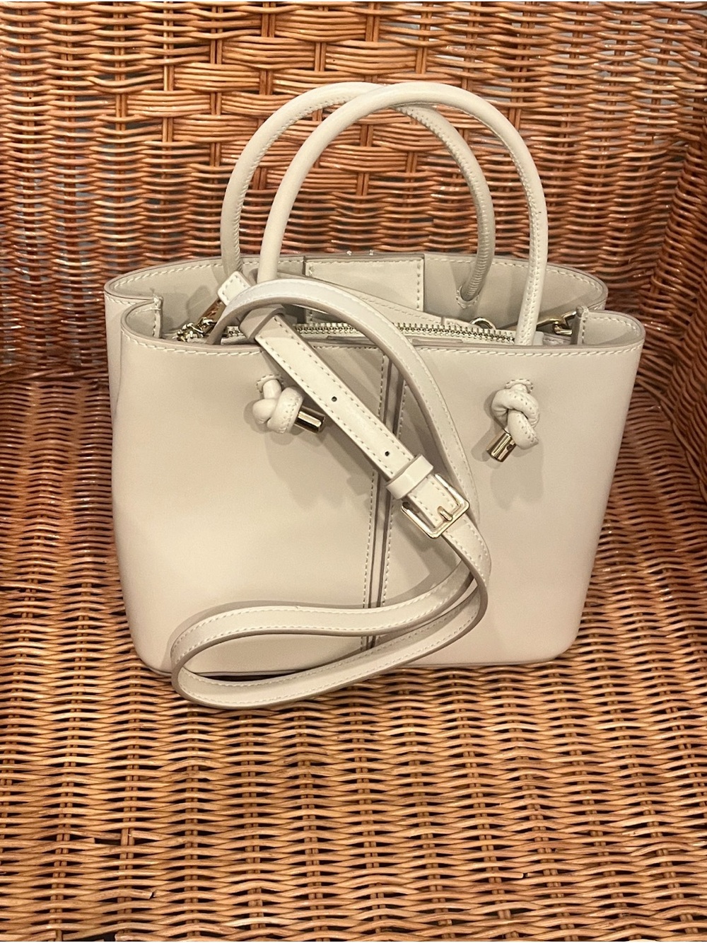 Zara Cream Leather Top-Handle Tote Bag with Detachable Strap